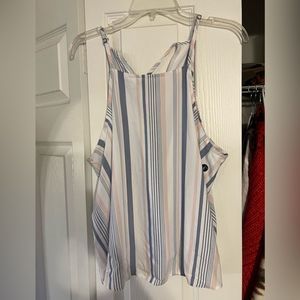 NWT- Hollister Halter top size L